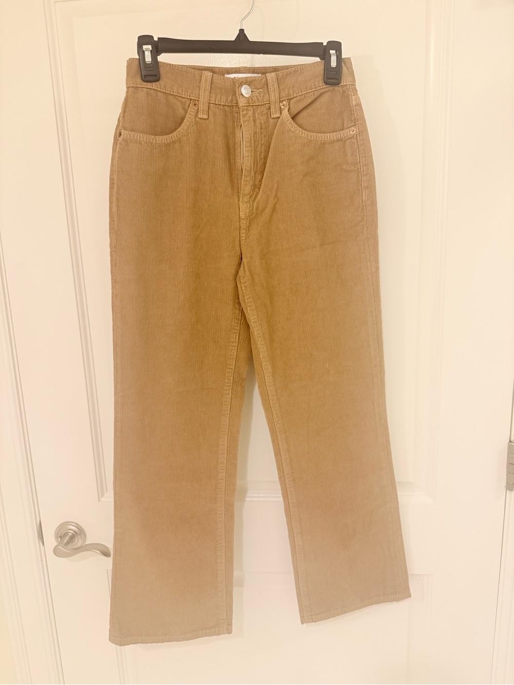 Women’s Corduroy Jeans in Tan